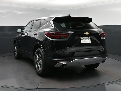 New 2026 Chevrolet Blazer LT FWD image 5