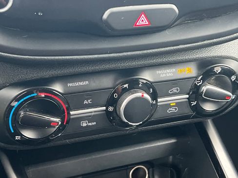 Used 2022 Kia Soul LX w/ Technology Package image 20