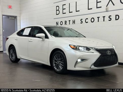 Used 2018 Lexus ES 350 w/ Navigation System Package FWD image 2