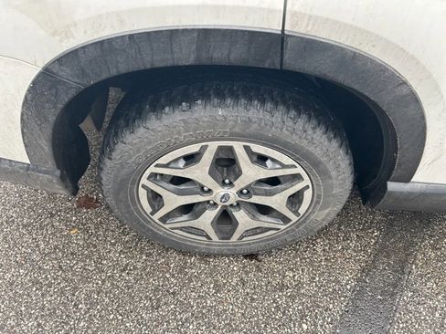 Certified 2022 Subaru Forester Premium image 20