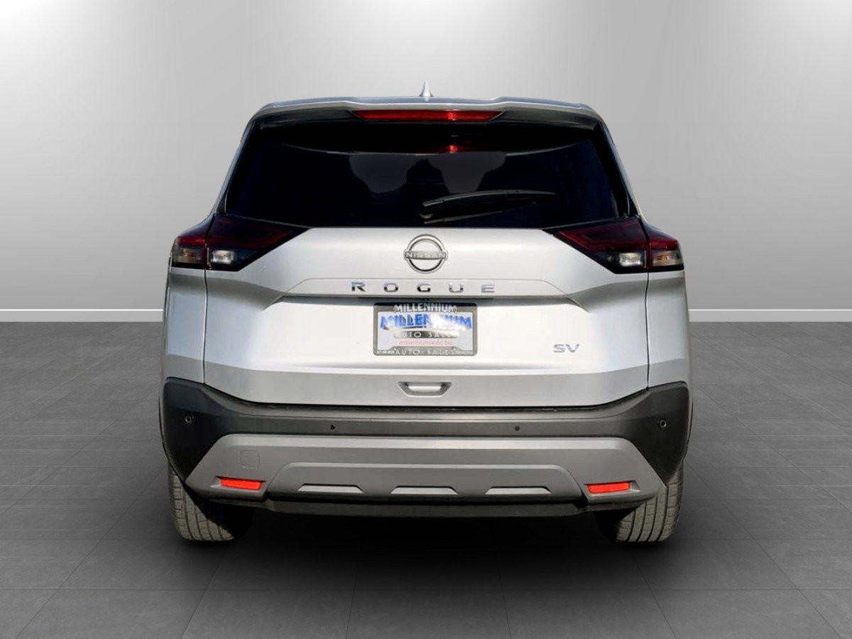 Used 2023 Nissan Rogue SV FWD image 6