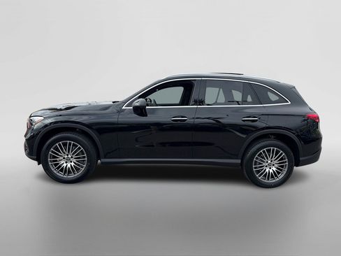 New 2026 Mercedes-Benz GLC 300 image 2