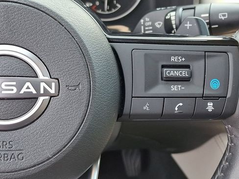 Certified 2023 Nissan Rogue SL AWD/4WD image 22