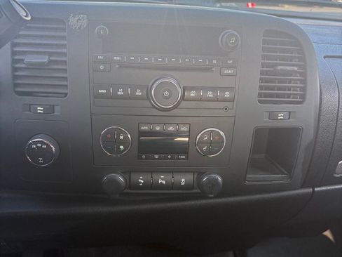 Used 2012 GMC Sierra 3500 SLE AWD/4WD image 15