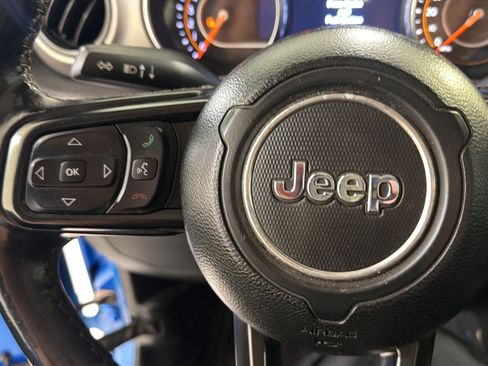 Used 2020 Jeep Gladiator Sport w/ Quick Order Package 24S AWD/4WD image 13