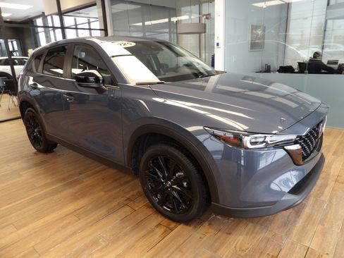 Certified 2025 MAZDA CX-5 Carbon Edition image 3