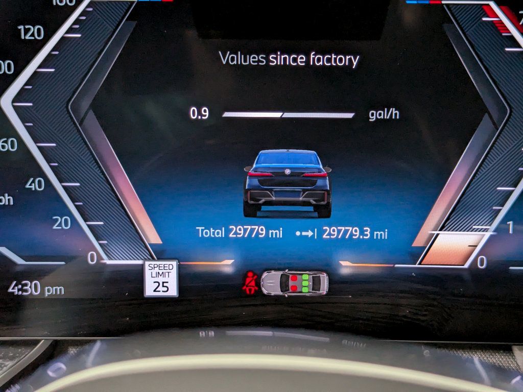 Certified 2023 BMW 740i RWD image 40