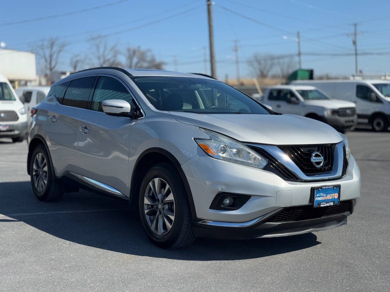 Used 2017 Nissan Murano SV w/ Premium Package AWD/4WD image 3