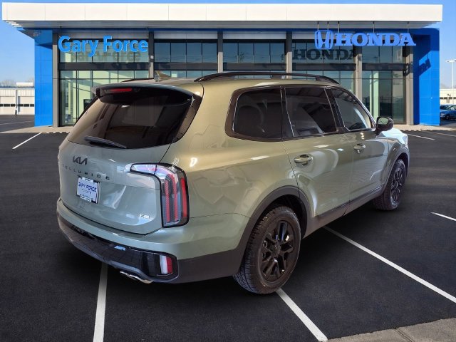 Used 2025 Kia Telluride SX Prestige X-Pro AWD/4WD image 2