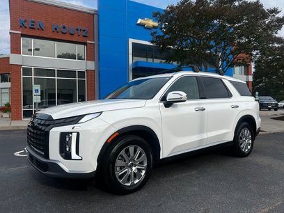 Used 2023 Hyundai Palisade SEL w/ Cargo Package