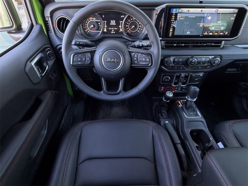 New 2025 Jeep Wrangler Unlimited Rubicon image 11