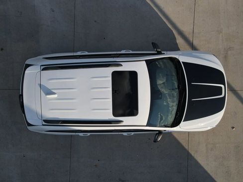 Used 2021 Jeep Grand Cherokee Trailhawk w/ Premium Lighting Group image 10