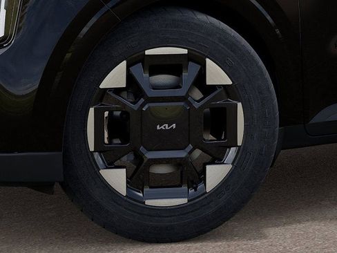 New 2026 Kia Carnival EX image 9