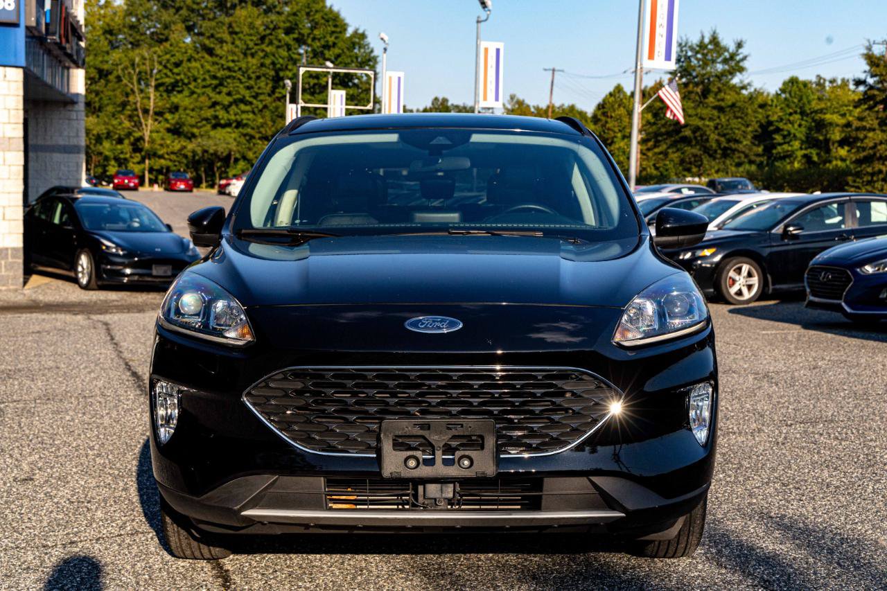 Used 2021 Ford Escape SEL w/ Technology Package AWD/4WD image 2