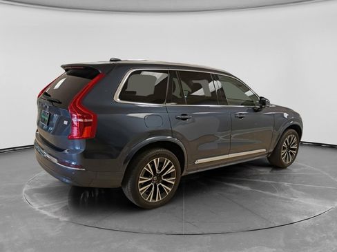 Used 2023 Volvo XC90 T8 Plus AWD/4WD image 11
