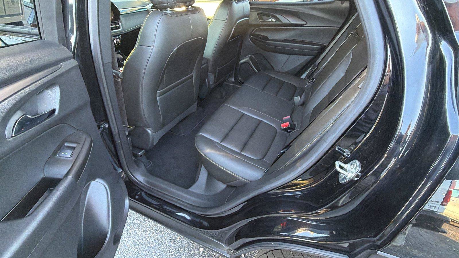 Used 2024 Chevrolet TrailBlazer ACTIV w/ Driver Confidence Package FWD image 23