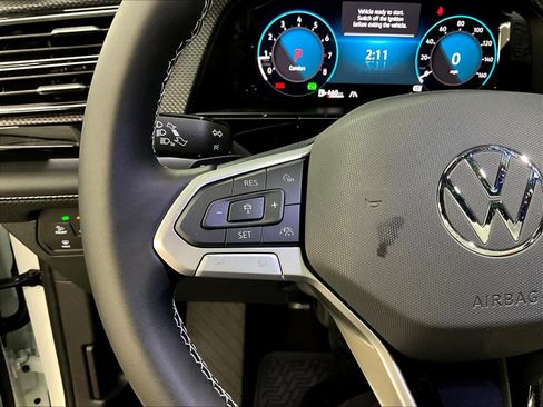 New 2026 Volkswagen Atlas Cross Sport SEL image 17