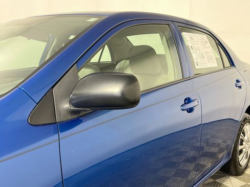 Used 2010 Toyota Corolla FWD image 13