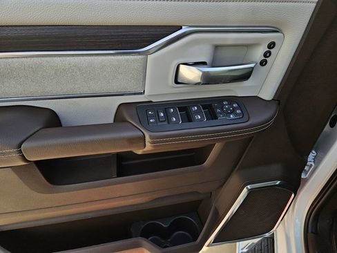 New 2026 RAM 3500 Laramie AWD/4WD image 15