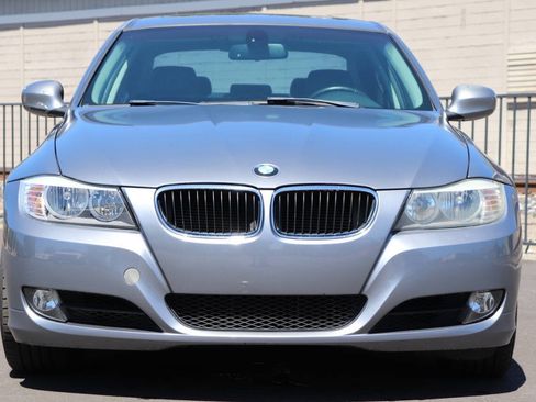 Used 2011 BMW 328i Sedan RWD image 3
