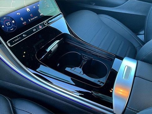 New 2026 Mercedes-Benz C 300 4MATIC Sedan image 11