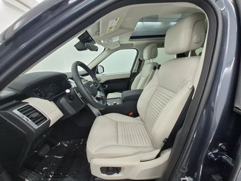 Certified 2026 Land Rover Discovery S AWD/4WD image 17