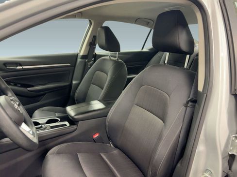 Used 2023 Nissan Altima 2.5 SV image 23