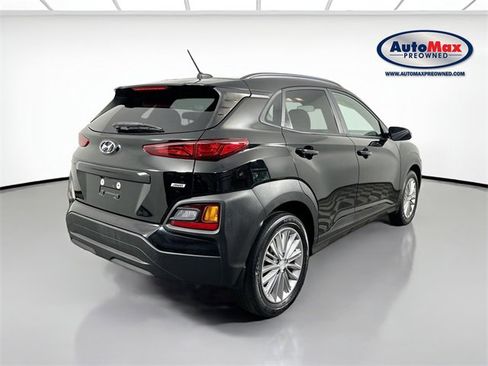 Used 2021 Hyundai Kona SEL w/ Cargo Package image 2
