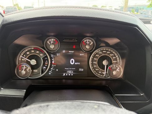Used 2016 RAM 3500 Laramie Longhorn AWD/4WD image 31