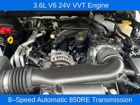 New 2025 Jeep Gladiator Rubicon w/ Convenience Group image 3