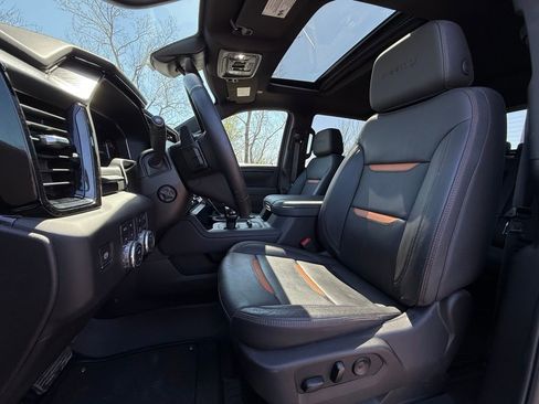 Used 2026 GMC Sierra 1500 AT4 w/ AT4 Premium Package AWD/4WD image 22