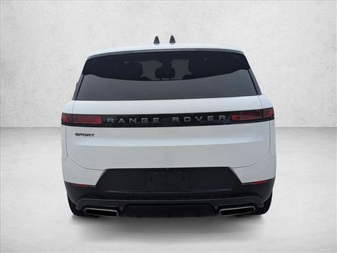 Used 2024 Land Rover Range Rover Sport SE AWD/4WD image 6