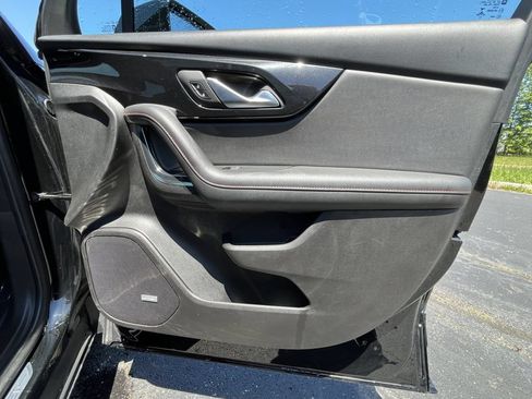 Certified 2022 Chevrolet Blazer RS w/ Enhanced Convenience Package AWD/4WD image 21
