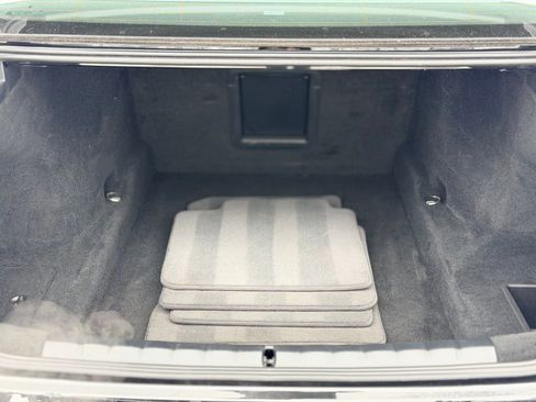 Certified 2023 BMW 760i xDrive w/ Executive Package image 7