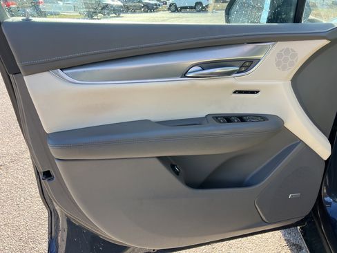 Used 2019 Cadillac XT5 Luxury image 10