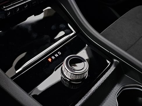 New 2025 Jeep Grand Cherokee L Altitude image 14