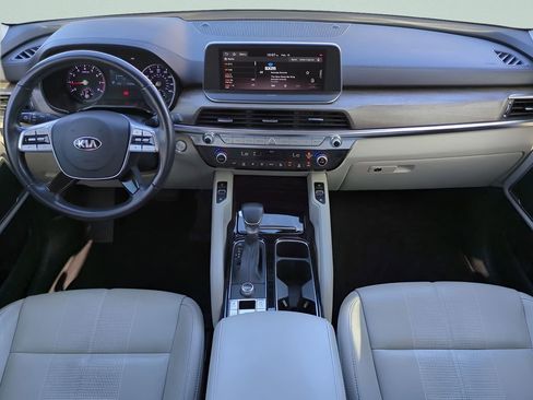 Used 2020 Kia Telluride EX w/ EX Premium Package image 14