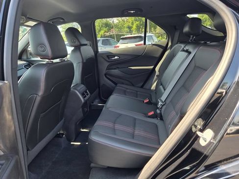 Used 2024 Chevrolet Equinox RS w/ LPO, Floor Liner Package FWD image 13
