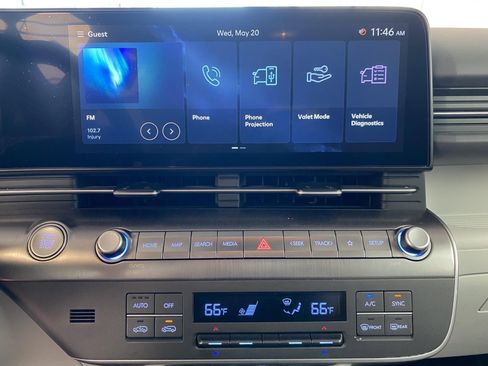 Used 2025 Hyundai Kona SEL FWD image 22