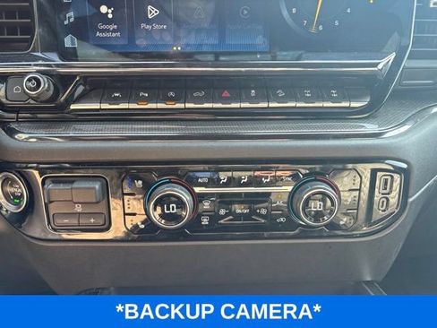 Used 2022 Chevrolet Silverado 1500 ZR2 w/ Technology Package AWD/4WD image 10