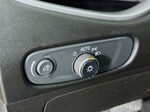 Used 2021 Chevrolet Malibu LS image 11