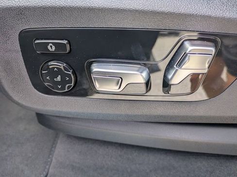 New 2026 BMW X5 xDrive40i w/ M Sport Package image 22