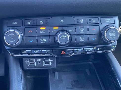 Used 2022 Dodge Durango Citadel image 30