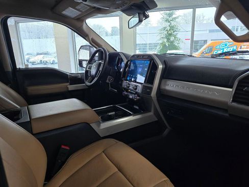 Used 2022 Ford F250 Lariat AWD/4WD image 40