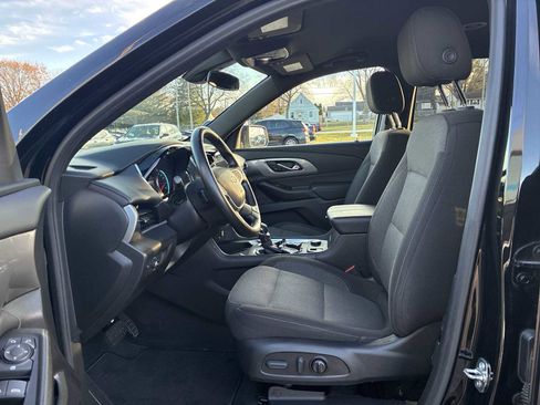 Certified 2023 Chevrolet Traverse LT image 18