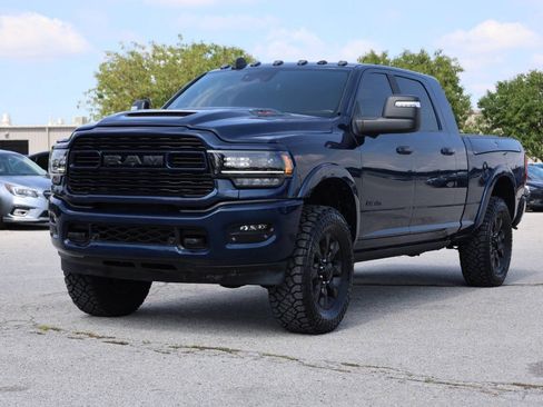 Used 2023 RAM 2500 Limited AWD/4WD image 6