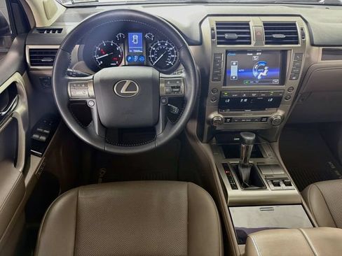 Used 2019 Lexus GX 460 AWD/4WD image 27