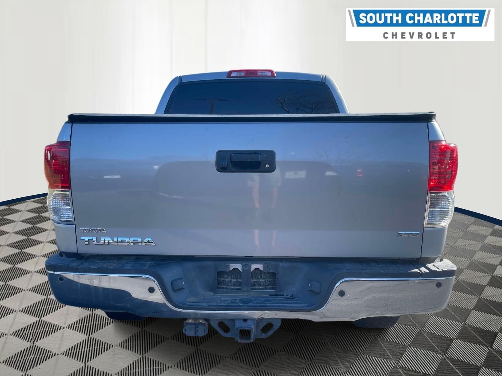 Used 2013 Toyota Tundra Limited w/ Memory Pkg RWD image 5
