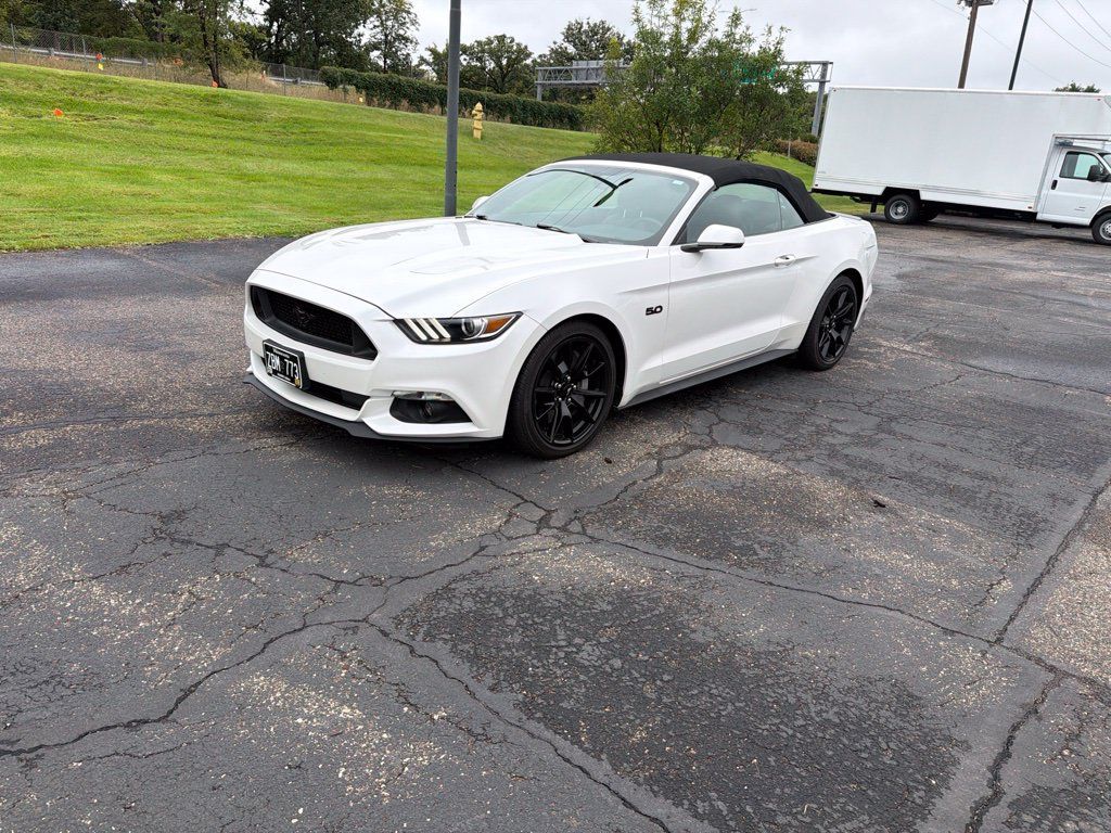 Used 2017 Ford Mustang GT Premium w/ Black Accent Package RWD image 7