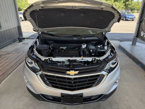 Used 2020 Chevrolet Equinox LT AWD/4WD image 20